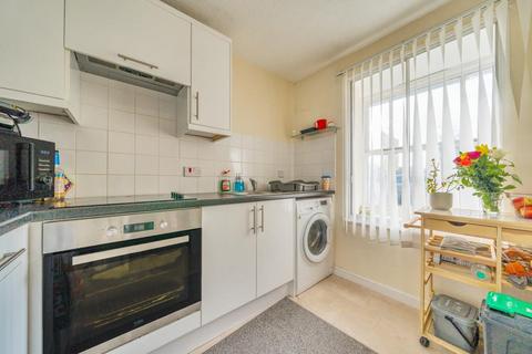 2 bedroom terraced house for sale, Banbury,  Oxfordshire,  OX16