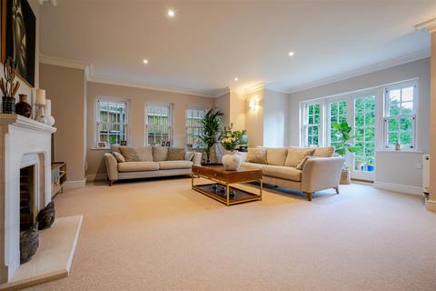 5 bedroom detached house for sale, Locks Ride, Ascot