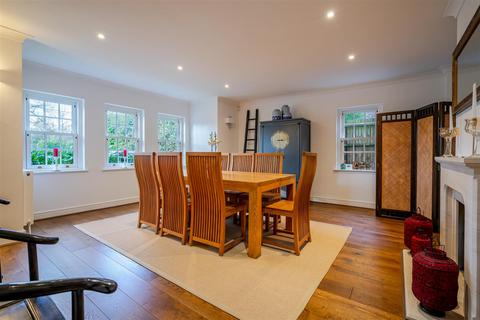 5 bedroom detached house for sale, Locks Ride, Ascot