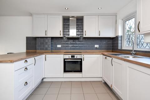 58 Herongate, Shoeburyness, Southend-on-sea, SS3 9SJ