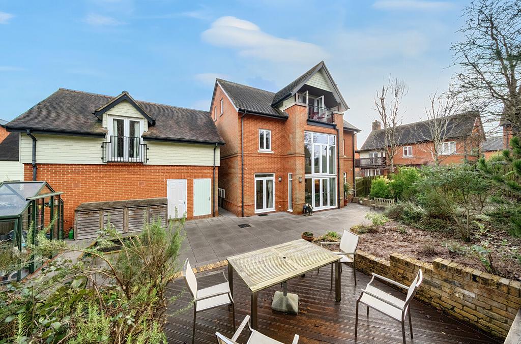 Large Annexe