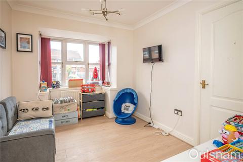 11 The Meadows, Catshill, Bromsgrove, B61 0NN