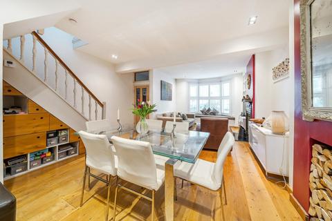 3 bedroom end of terrace house for sale, Ravenscroft Road, Beckenham