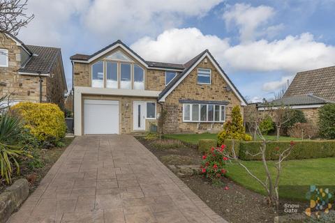 4 bedroom detached house for sale, Lady Heton Drive, Mirfield WF14