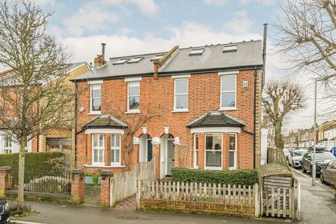 Ellerton Road, Surbiton KT6