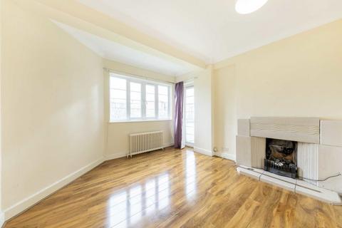 3 bedroom flat to rent, Chiswick Village, London W4