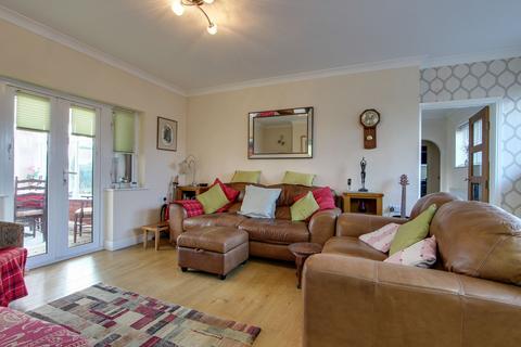 Fenway Basin Road, Outwell, Wisbech, PE14 8TJ
