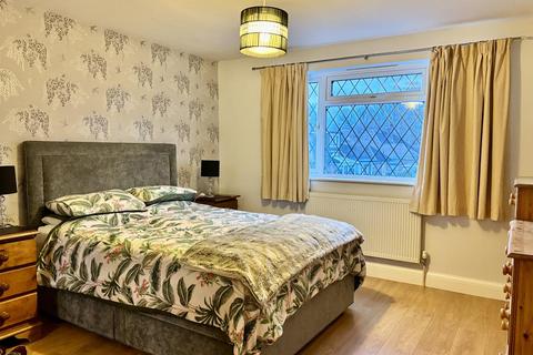 5 bedroom detached house for sale, Pridmore Road, Snodland