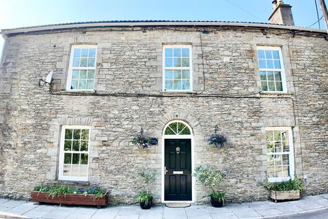 undefined, Railway Terrace, Hollybush, NP12