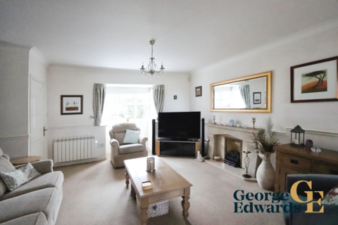 4 bedroom detached house for sale, 5 Boncroft Gardens Oakthorpe Swadlincote DE12 7QN