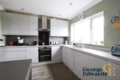 4 bedroom detached house for sale, 5 Boncroft Gardens Oakthorpe Swadlincote DE12 7QN