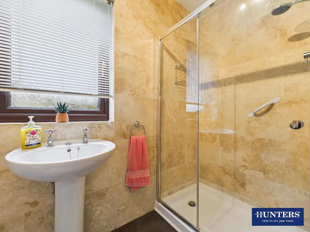 Master En-Suite