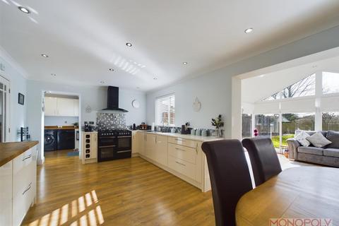 4 bedroom detached house for sale, Epsom Way, Wrexham