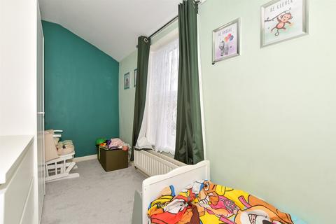 4 Alexandra Place, Dover, CT17 0SN