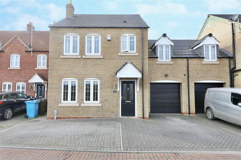 3 bedroom link detached house for sale, Thornbury Walk, Kingswood, Hull