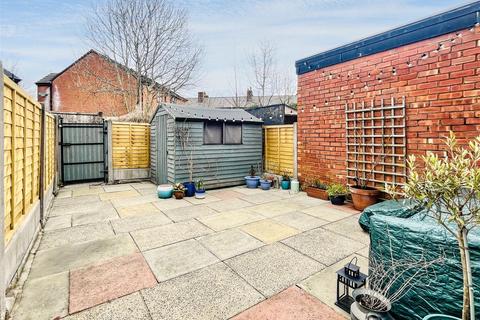 2 bedroom terraced house for sale, Brien Avenue, Altrincham