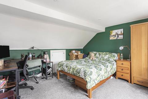 undefined, Crane Way, Twickenham, TW2