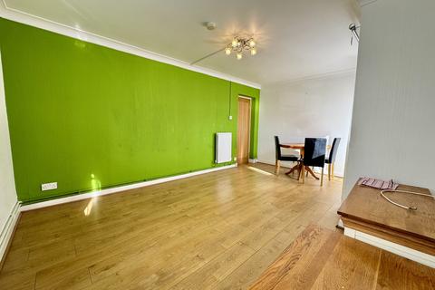 3 bedroom flat for sale, St. Leger Crescent, St. Thomas, Swansea, City And County of Swansea.