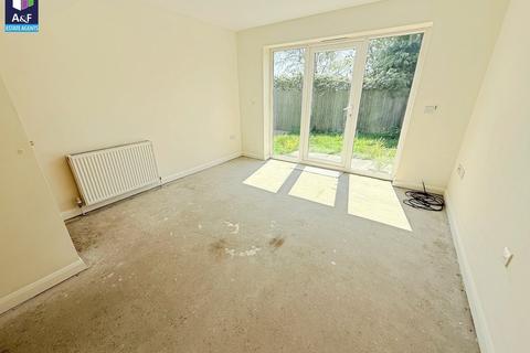 2 bedroom end of terrace house for sale, Raleigh Gardens, Burnham on Sea, TA8