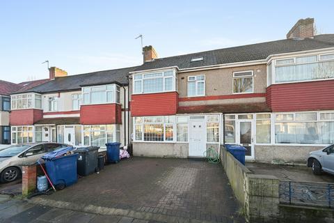 4 bedroom terraced house for sale, Portland Crescent, Greenford, UB6