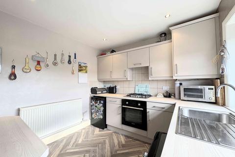 67 Lower Edge Road, Brighouse, HD6 3LE