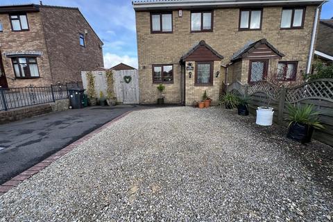 3 bedroom semi-detached house for sale, Blaen Wern, Aberdare CF44