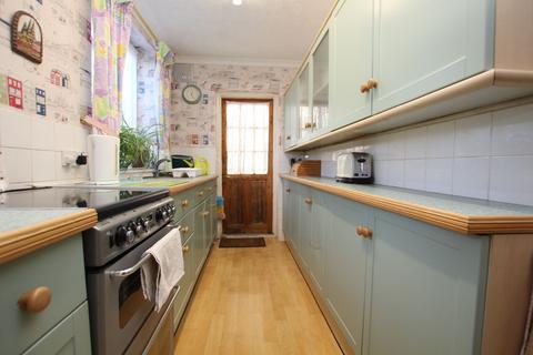 3 bedroom semi-detached house for sale, London Road, Clacton-on-Sea