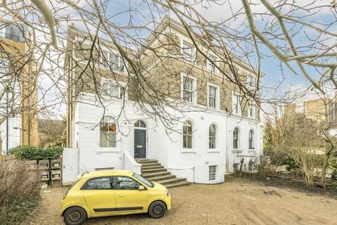 3 bedroom flat for sale, Leigham Court Road, London SW16