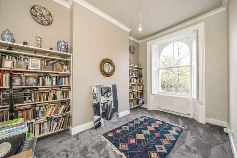 3 bedroom flat for sale, Leigham Court Road, London SW16