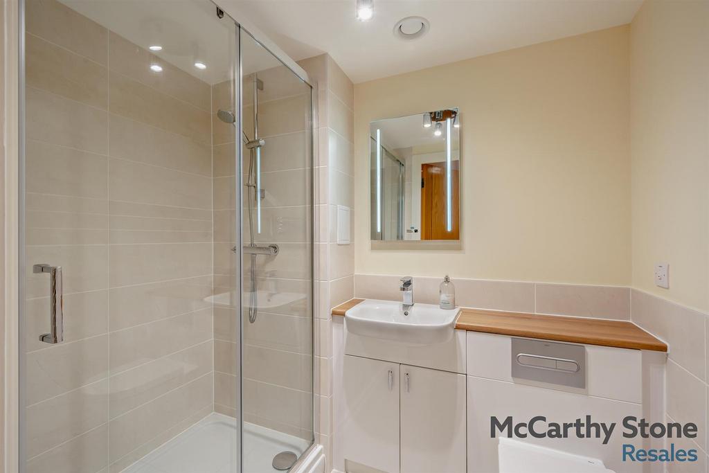 Further Shower Room:
