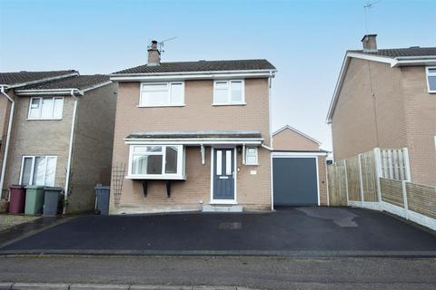 3 bedroom detached house for sale, Nottingham Drive, Wingerworth, Chesterfield