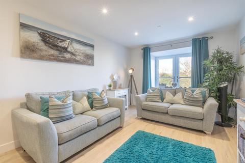 2 bedroom apartment for sale, Beach Road, Benllech, Tyn-Y-Gongl