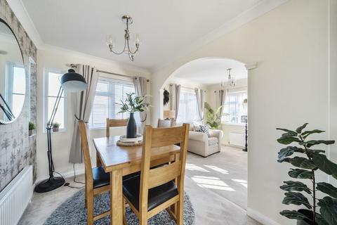 2 bedroom park home for sale, Sparrow Lane, Newark NG23