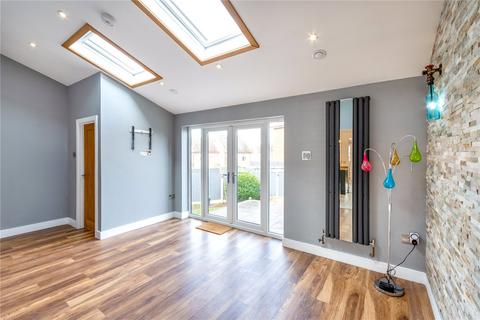 30 Bracken Way, Harworth, Doncaster, DN11 8SB