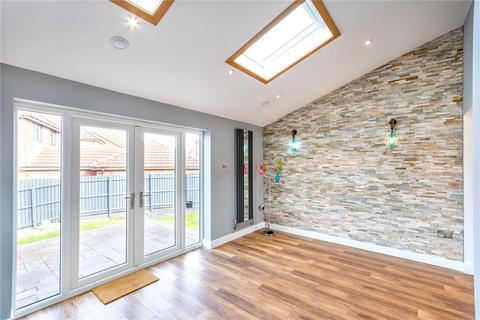 30 Bracken Way, Harworth, Doncaster, DN11 8SB