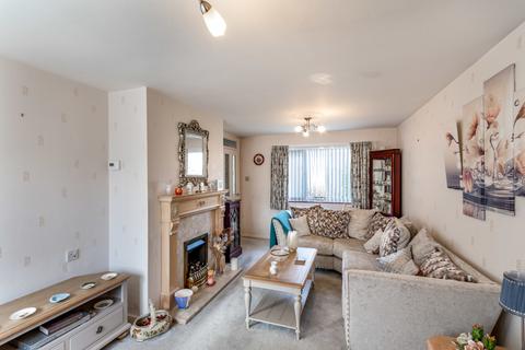 3 bedroom end of terrace house for sale, Hardwick Court, Doncaster, South Yorkshire