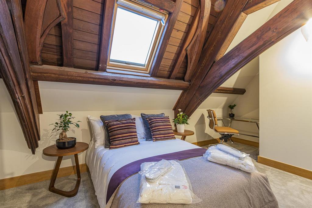 St James Church 14-6.jpg