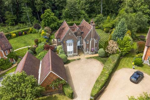 5 Ashdown Way, Kingwood, Henley-on-thames, RG9 5WD
