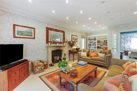 5 Ashdown Way, Kingwood, Henley-on-thames, RG9 5WD