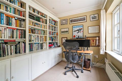5 Ashdown Way, Kingwood, Henley-on-thames, RG9 5WD