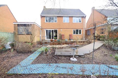 3 bedroom detached house for sale, Rooks Meadow, Hagley, Stourbridge, DY9