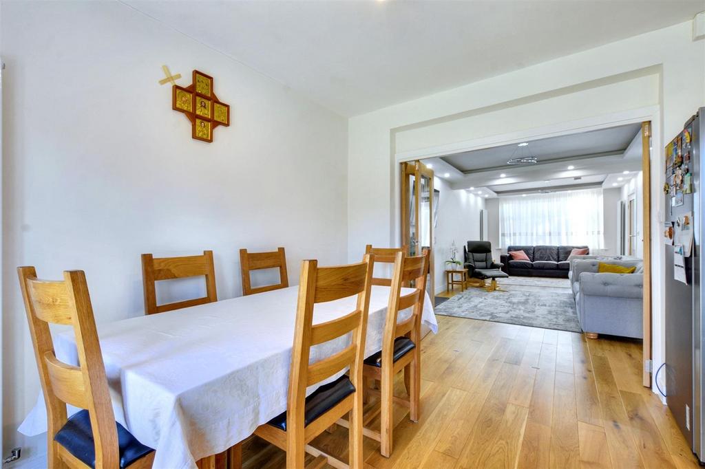 Dining Room 2.jpeg