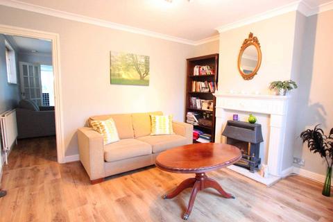 2 bedroom end of terrace house for sale, Wellesley Road, Brentwood CM14