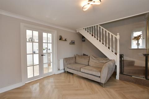 3 bedroom detached house for sale, Wheatear Place, Billericay, Essex