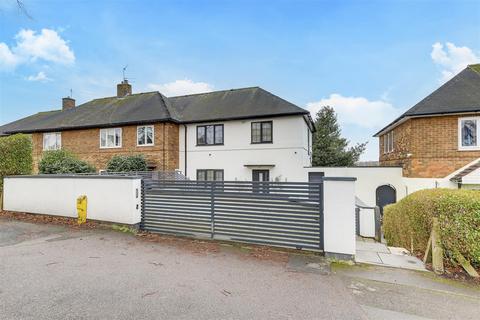 3 bedroom end of terrace house for sale, Perry Road, Sherwood NG5