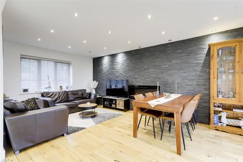 239 Perry Road, Nottingham, NG5 1GN