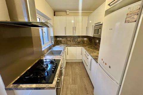 2 bedroom terraced house to rent, Buxton Street, Leicester, LE2 0FJ