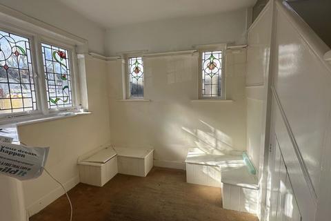 9 Alderton Crescent, London, NW4 3XU