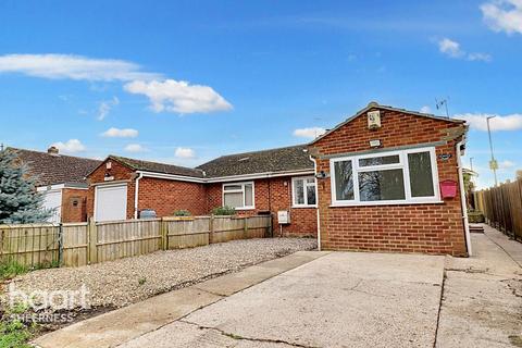 3 bedroom bungalow for sale, Wing Road, Leysdown