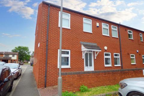 2 bedroom flat to rent, Gibb Street, Long Eaton, NG10 1EP